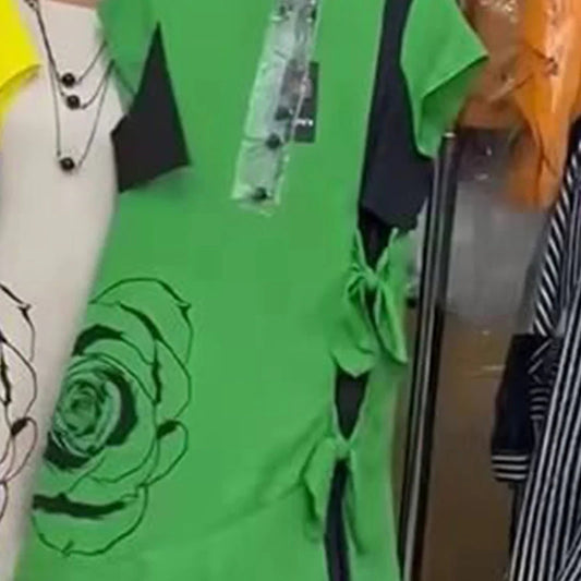 Obleka z naborki v barvnih blokih