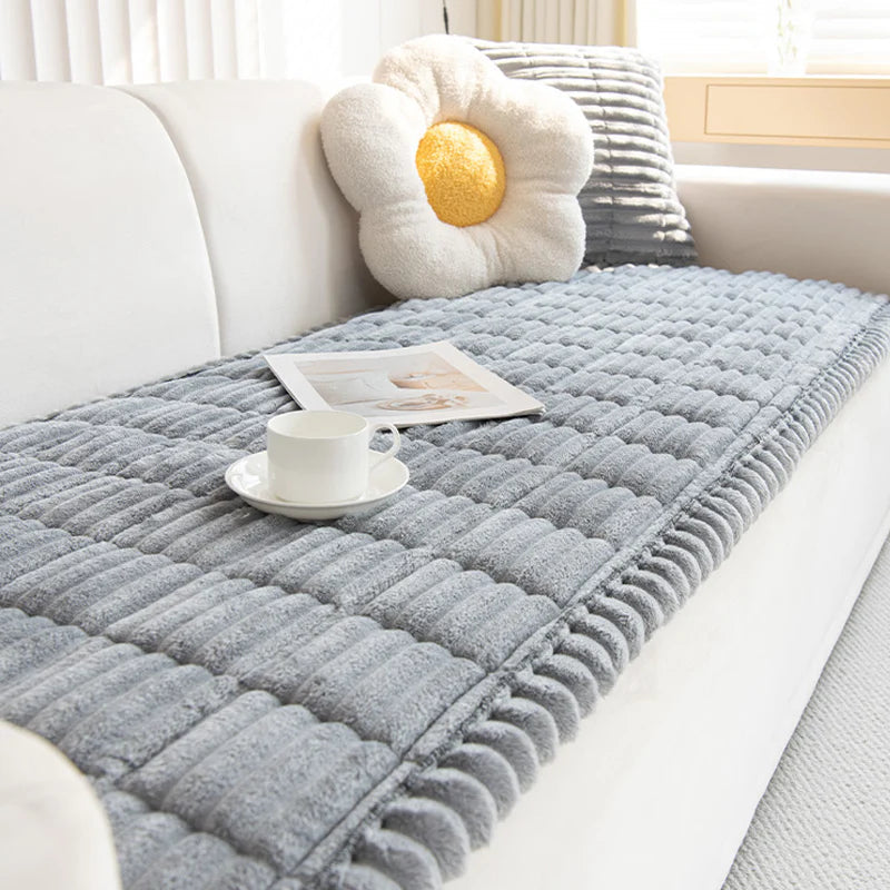 🛋️ Nedrseča korduroj blazina za kavč – čistost & udobje zdaj! 😍