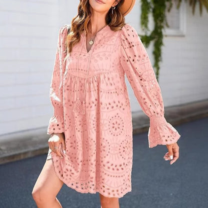 Novo v letu 2025 - Ženska ležerna čipkasta obleka z očesci