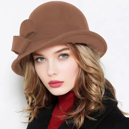🎀 Francoski vintage klobuk s širokim robom — takoj doda eleganco in ženstven čar vsakemu pomladnemu dnevu! ✨👒