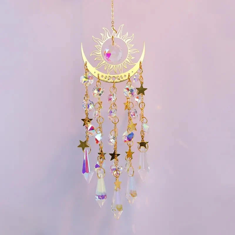 Zunanji obesek iz luninega kristala