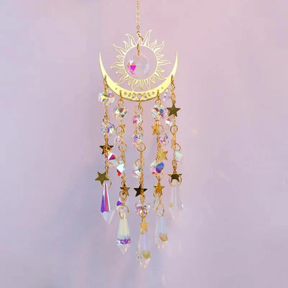 Zunanji obesek iz luninega kristala