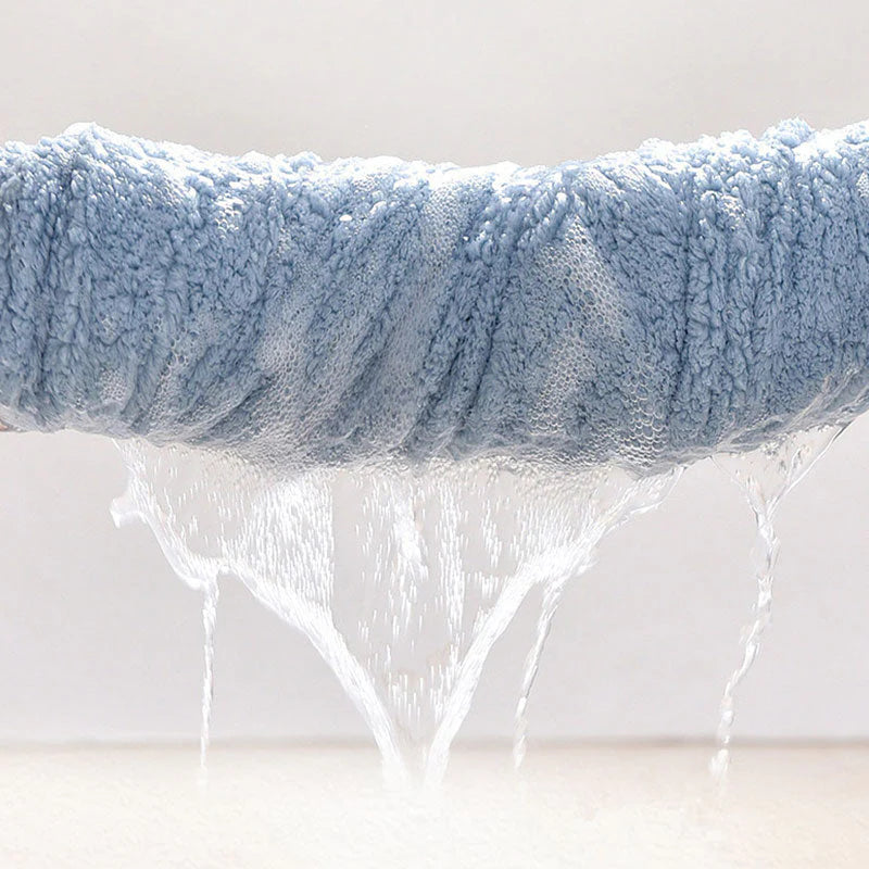 Hitro sušeča brisača za lase s turbanom