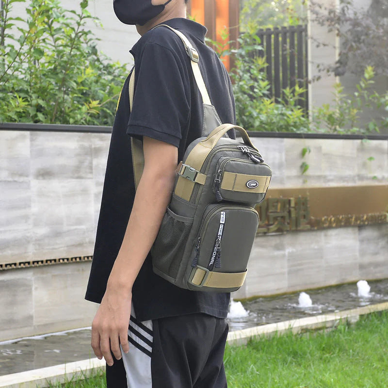 【💪🏻Najboljši pomočnik, ko greste ven】Nastavljiva torba za čez prsi iz blaga Oxford