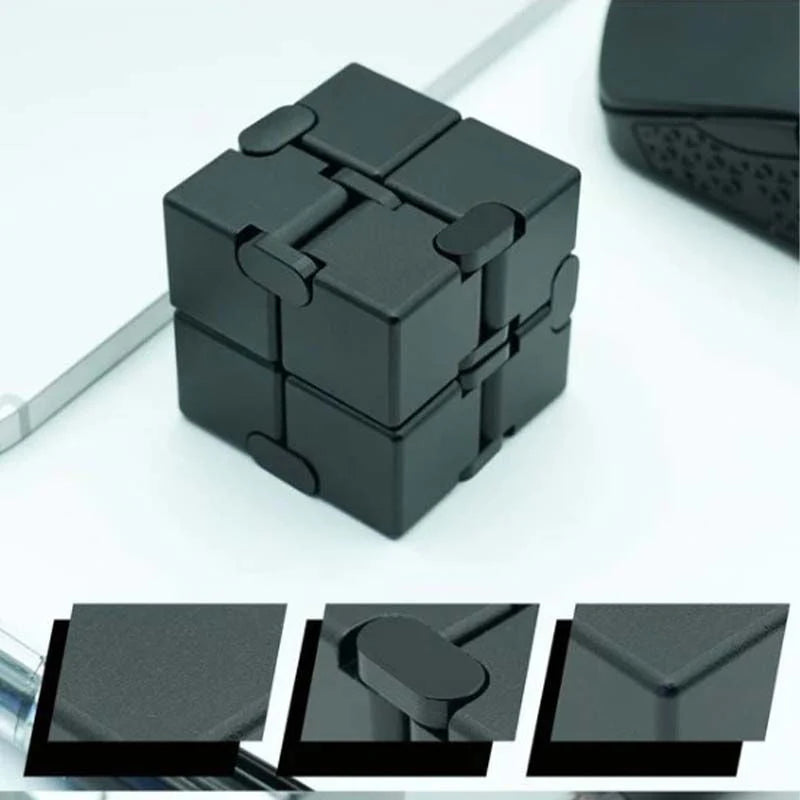 🔄 Neskončna kocka za lajšanje stresa – 360° vrtenje, sprostitev na vsakem koraku! 🧩