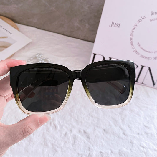🕶️Elegantna polarizirana sončna očala, ki se lahko nosijo čez običajna očala – zaščita in udobje