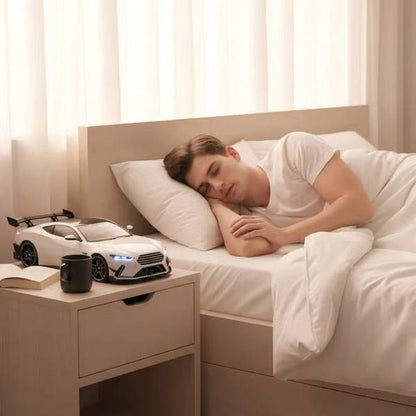 📢📢60% POPUST!!🏎️Dekoracija z lučko v obliki superšportnega avtomobila GTR