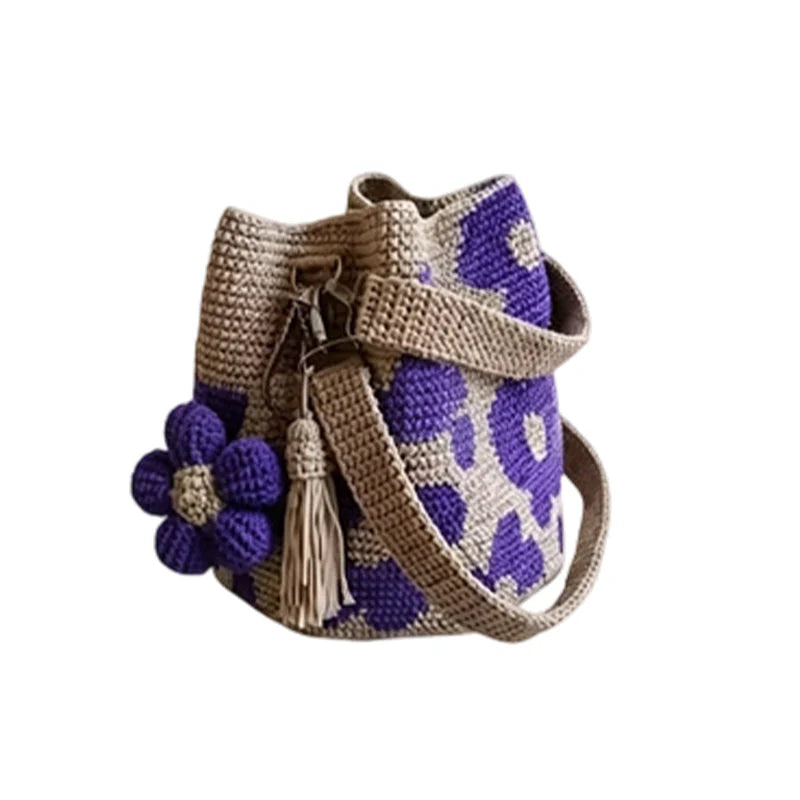 Kvačkana torba tipa »bucket« za ženske