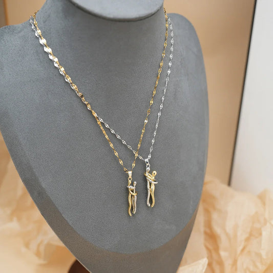 💍 Bakreni Obesek Za Objem – Simbol Ljubezni Za Pare! ❤️