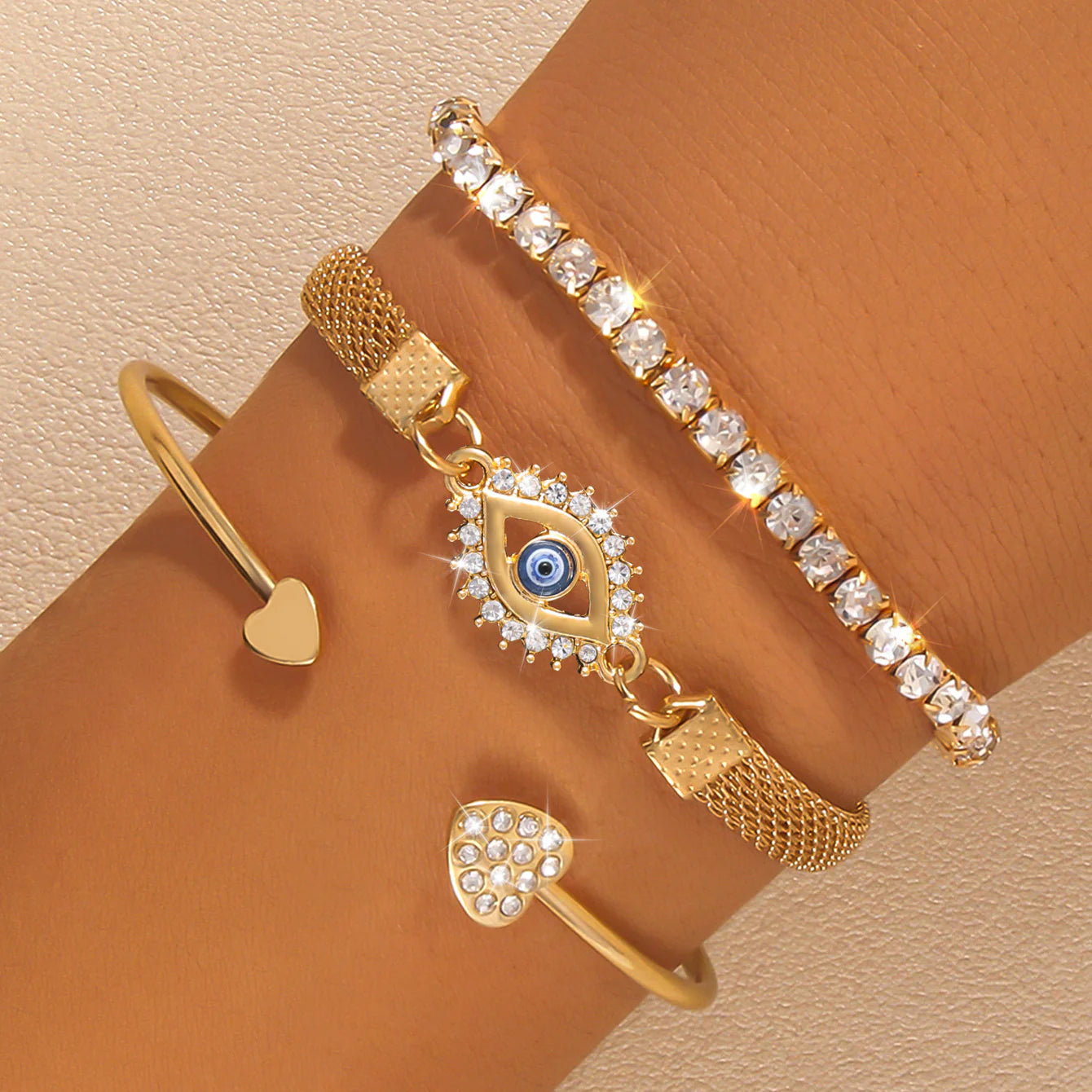 Komplet treh zapestnic v boemskem slogu