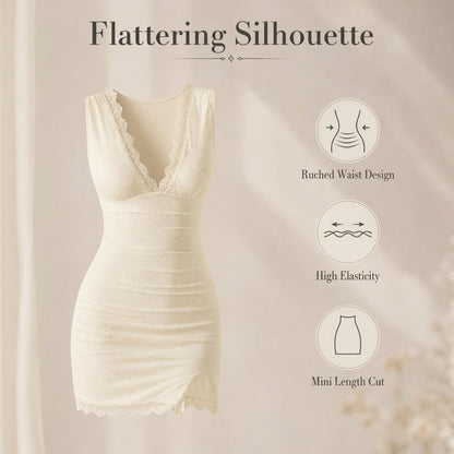 👗 Oprijeta mini obleka z čipko – ženstven in eleganten stil! ✨