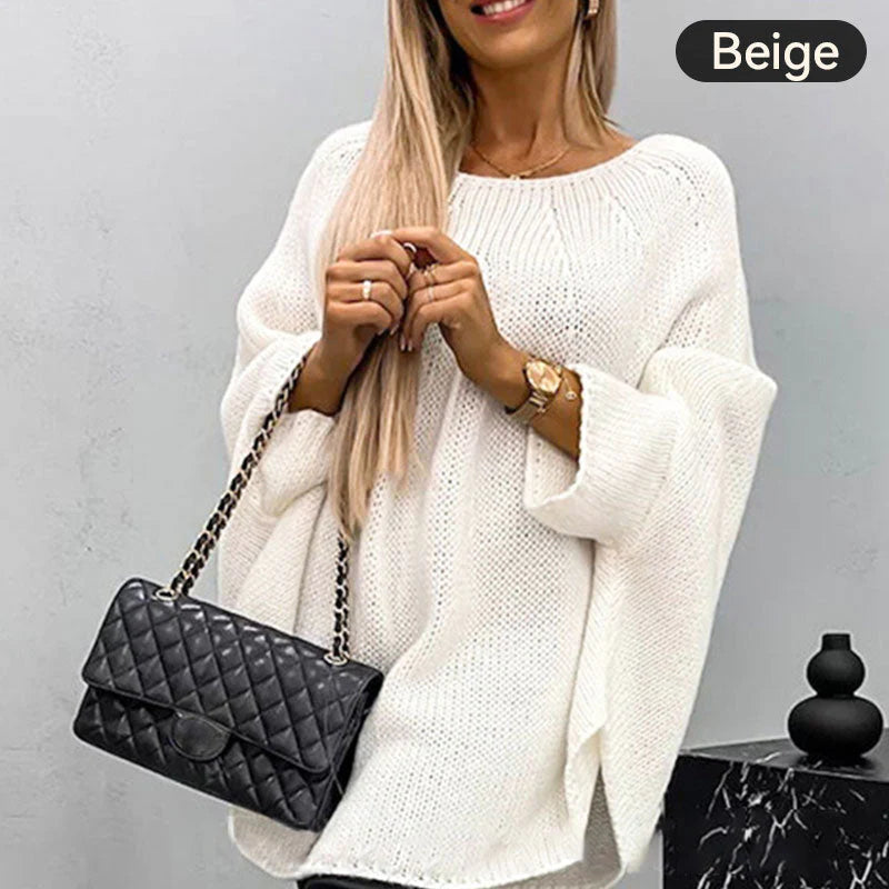 Elegancki sweter damski z dzianiny z pelerynką