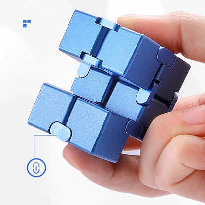 🔄 Neskončna kocka za lajšanje stresa – 360° vrtenje, sprostitev na vsakem koraku! 🧩