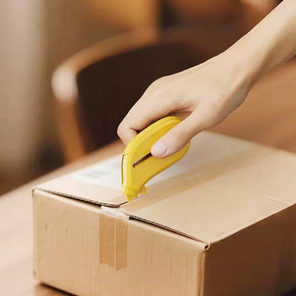 （🔥Kupite 1 dobite 1 gratis🔥)3 v 1 zložljiv mini lupilec in nož za sadje