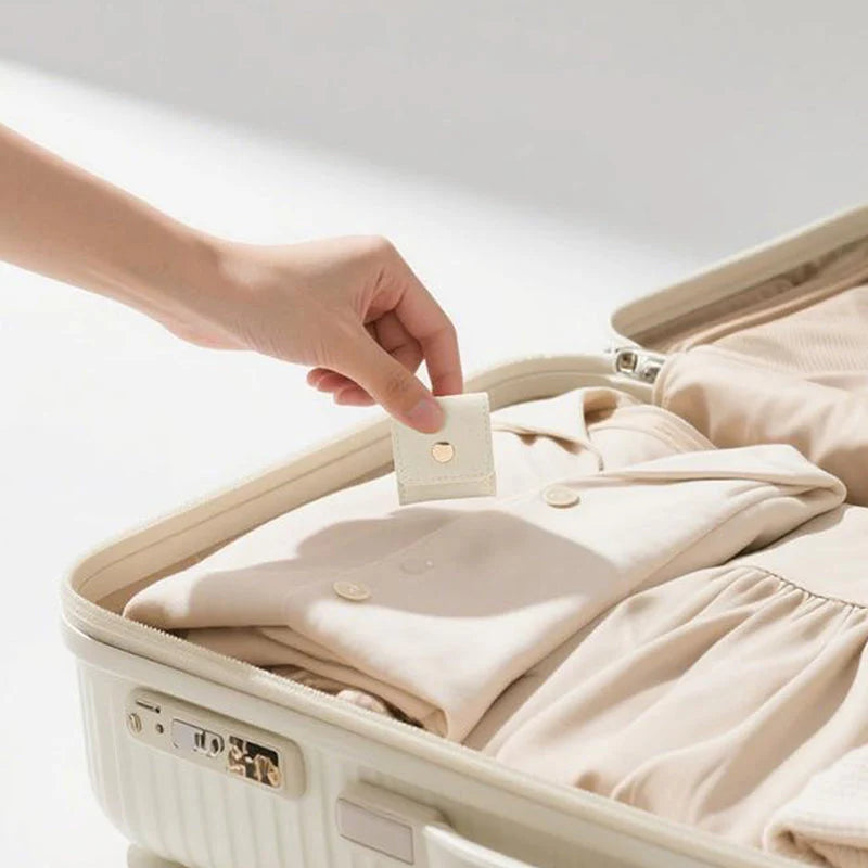 💎Zložljiv žametni organizator za nakit – kompakten, eleganten in potovalno prijazen dizajn z varnim zapiranjem na pritisk