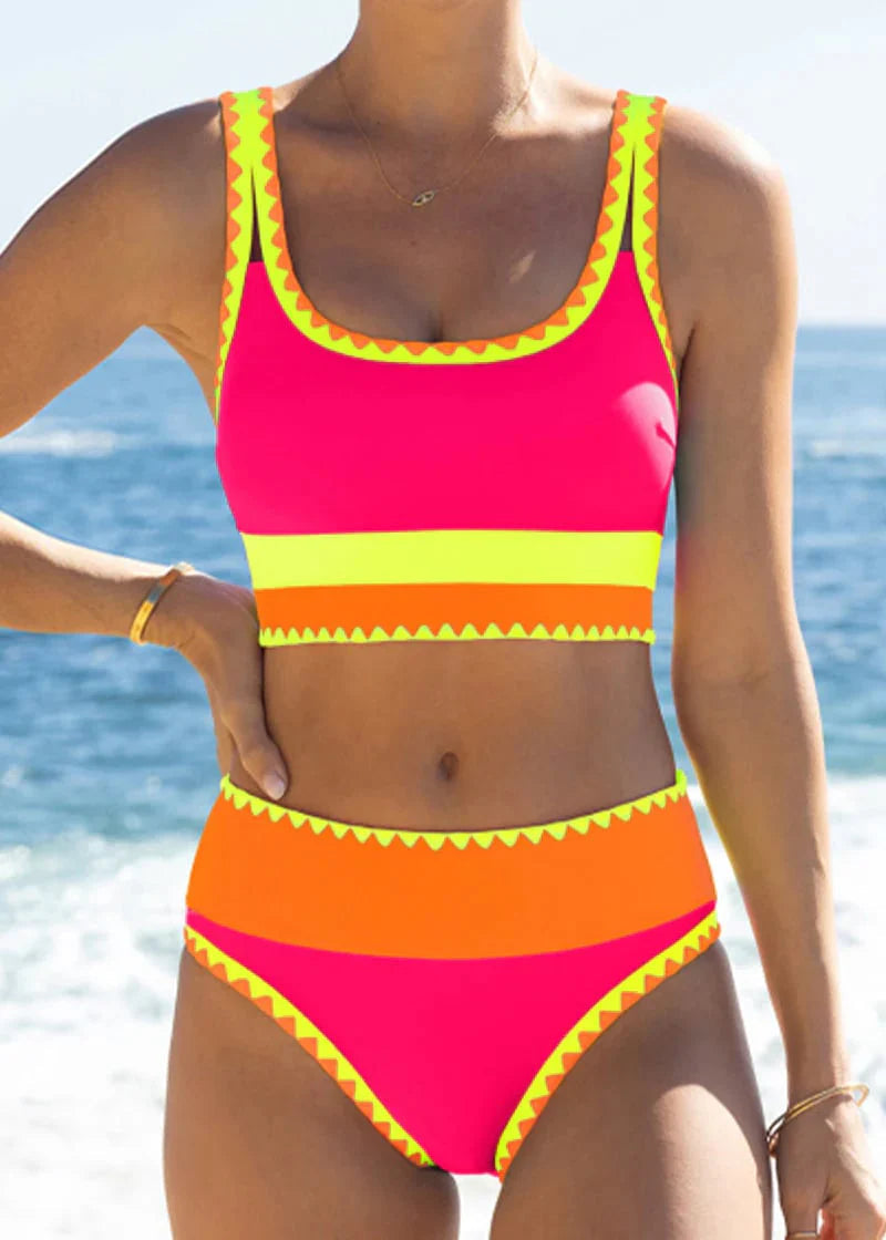 🔥🎁Novo: 50% POPUST🔥🌼 Tridelni najlonski športni bikini z barvnimi bloki - visok pas z učinkom vitkega trebuha 👙