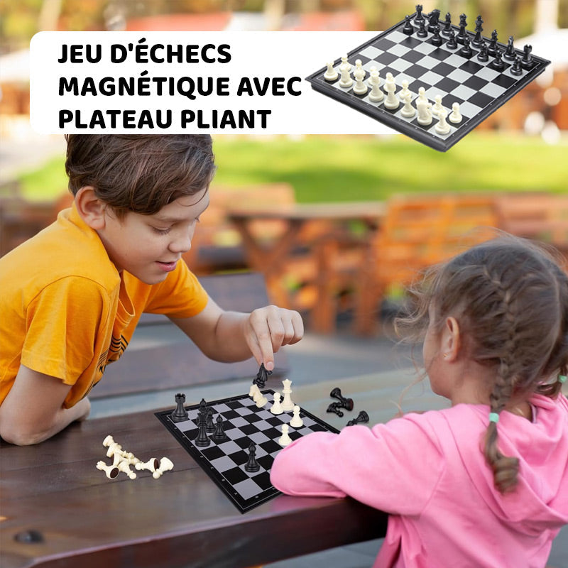 ♟️ Magnetni šah s zložljivo desko – igrajte kjerkoli! ✨