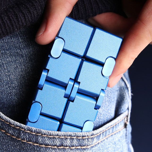 🔄 Neskončna kocka za lajšanje stresa – 360° vrtenje, sprostitev na vsakem koraku! 🧩